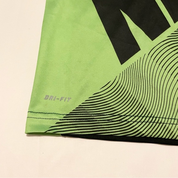 Nike Kids Boys Sleeveless Top Size 6 5-6 Years - Picture 7 of 14